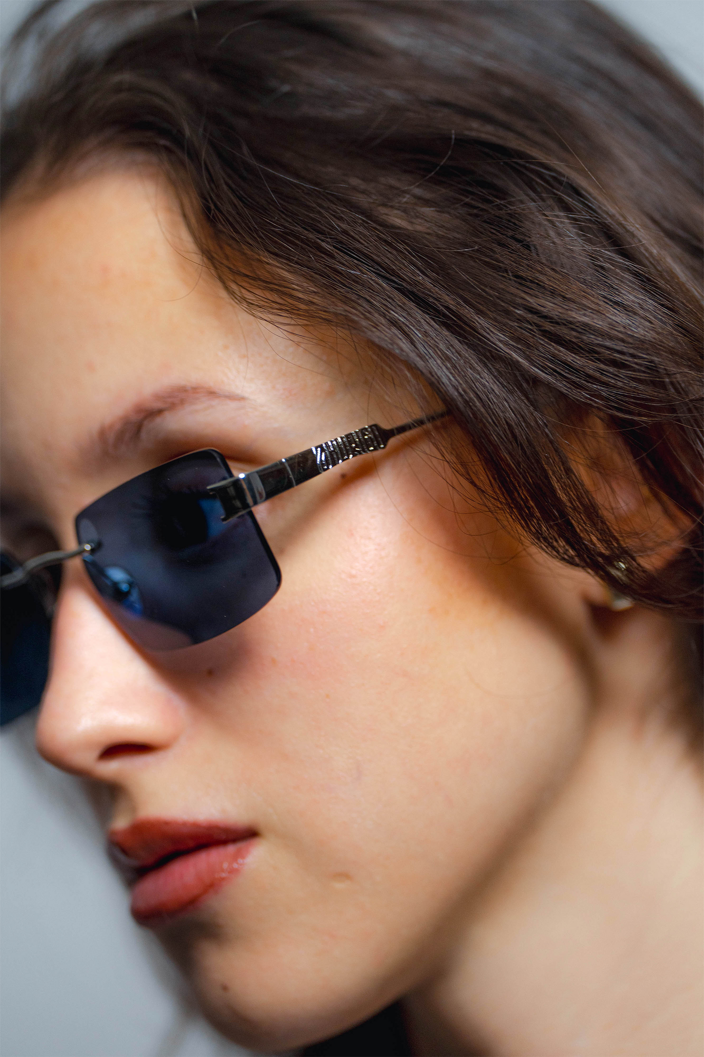 ZHURIGO Shades